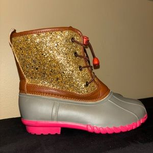 Olivia Miller Girls Duck Boots
